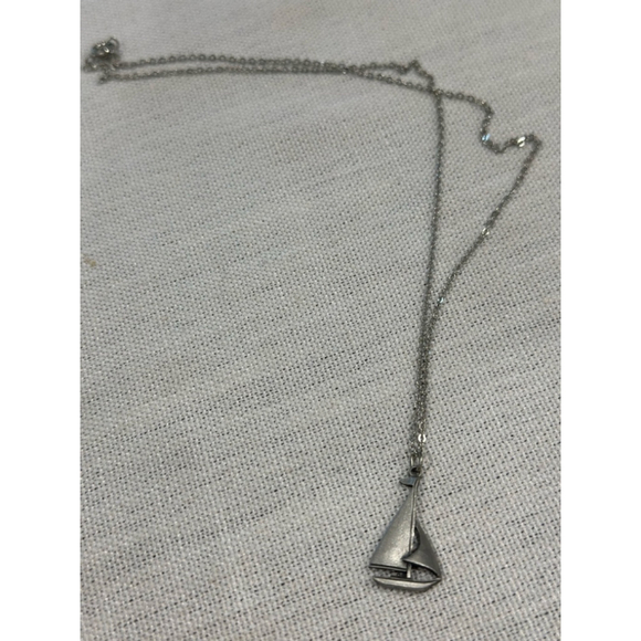 Women's Silver Pewter Sailboat Pendant Necklace - Picture 1 of 4